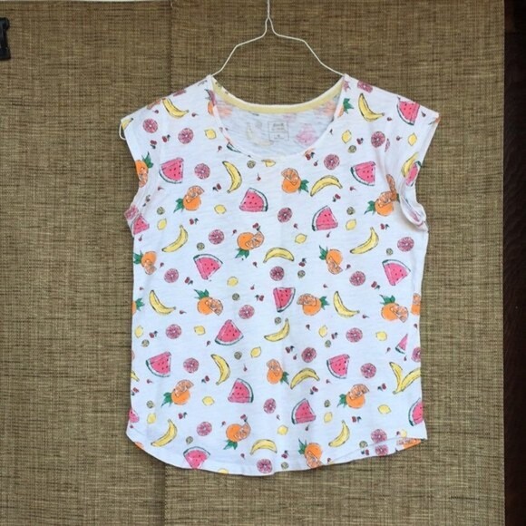 Le Tigre Fruit print tshirt. - Picture 1 of 4
